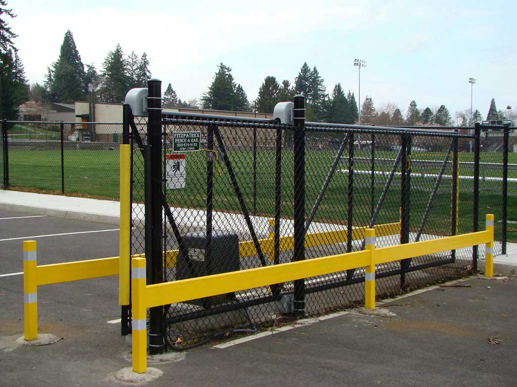 CANTILEVER GATES – Fitzpatrick Fence And Rail